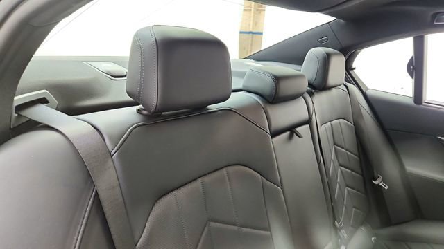 Used 2026 BMW 530i image 26