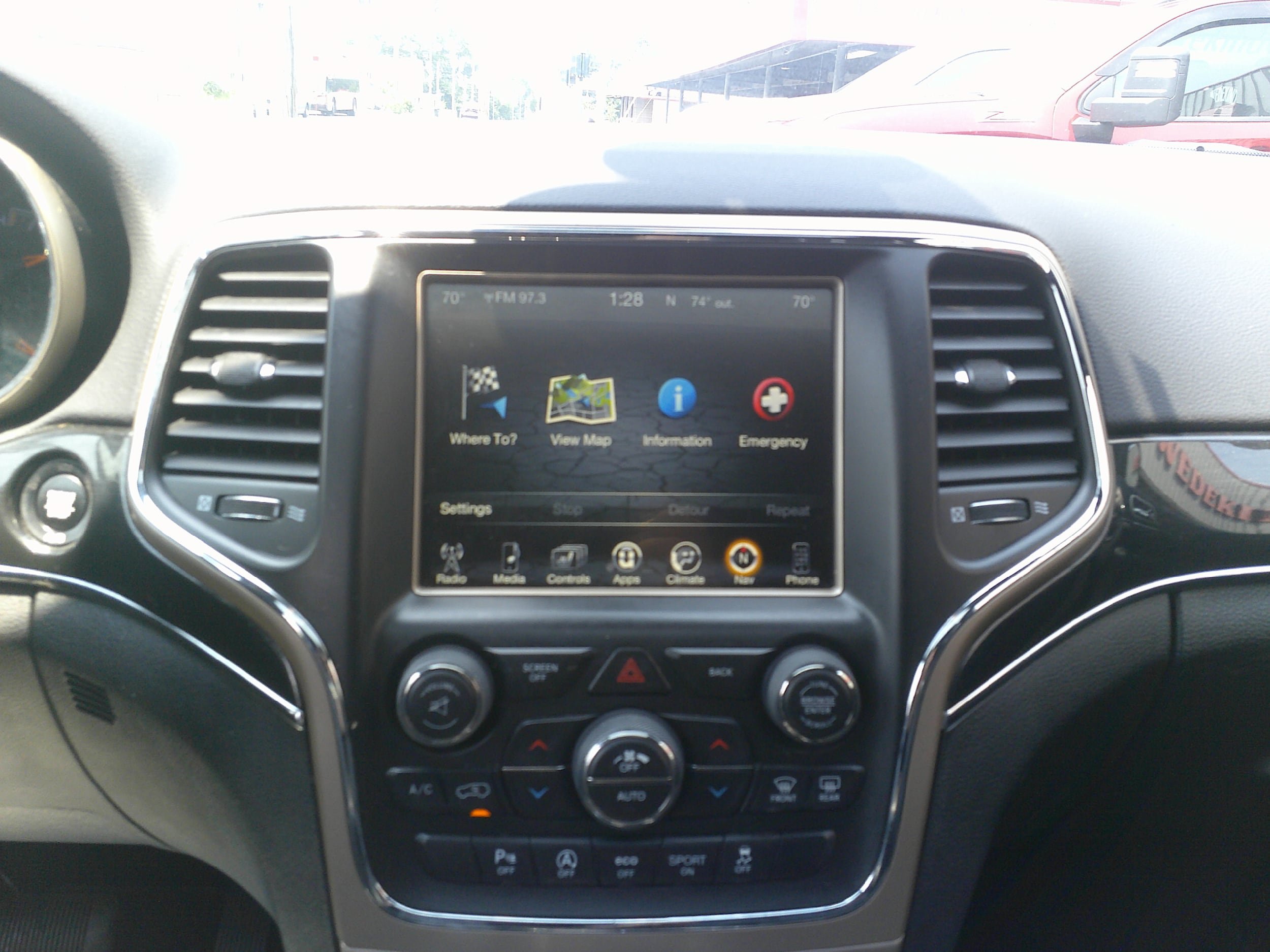 Used 2017 Jeep Grand Cherokee Limited 75th Anniversary AWD/4WD image 23