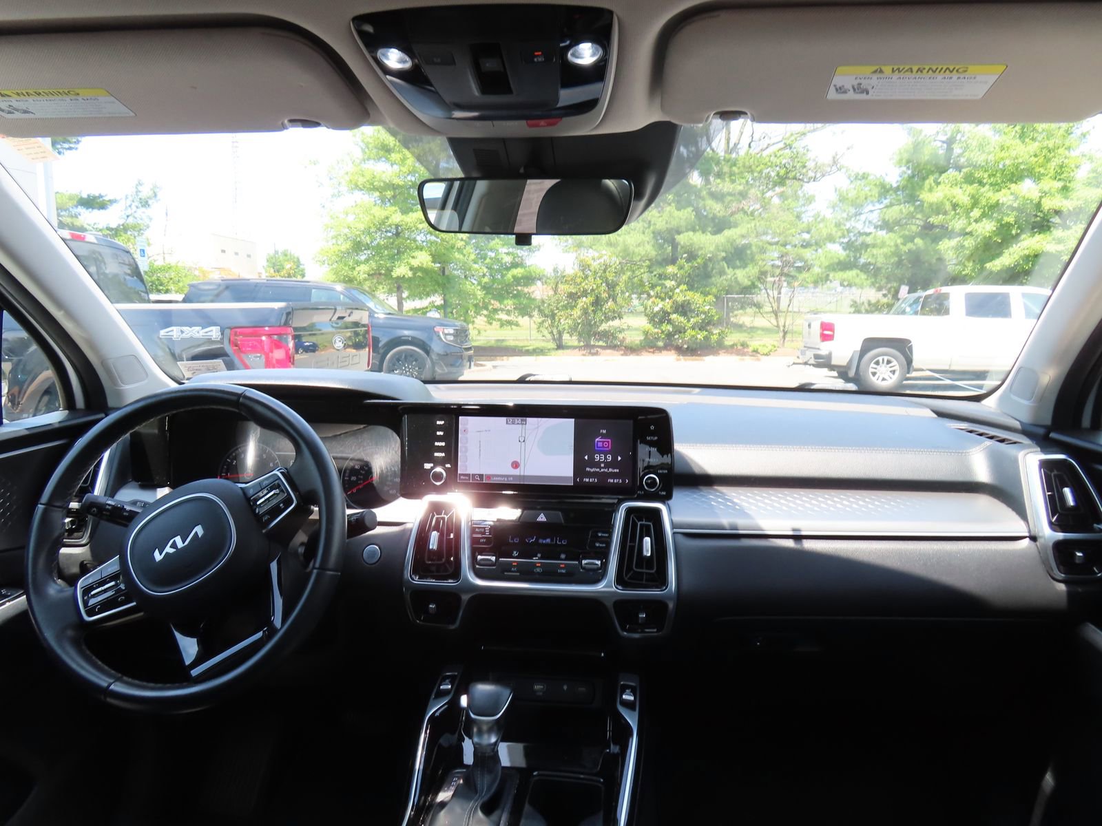 Used 2022 Kia Sorento SX AWD/4WD image 15