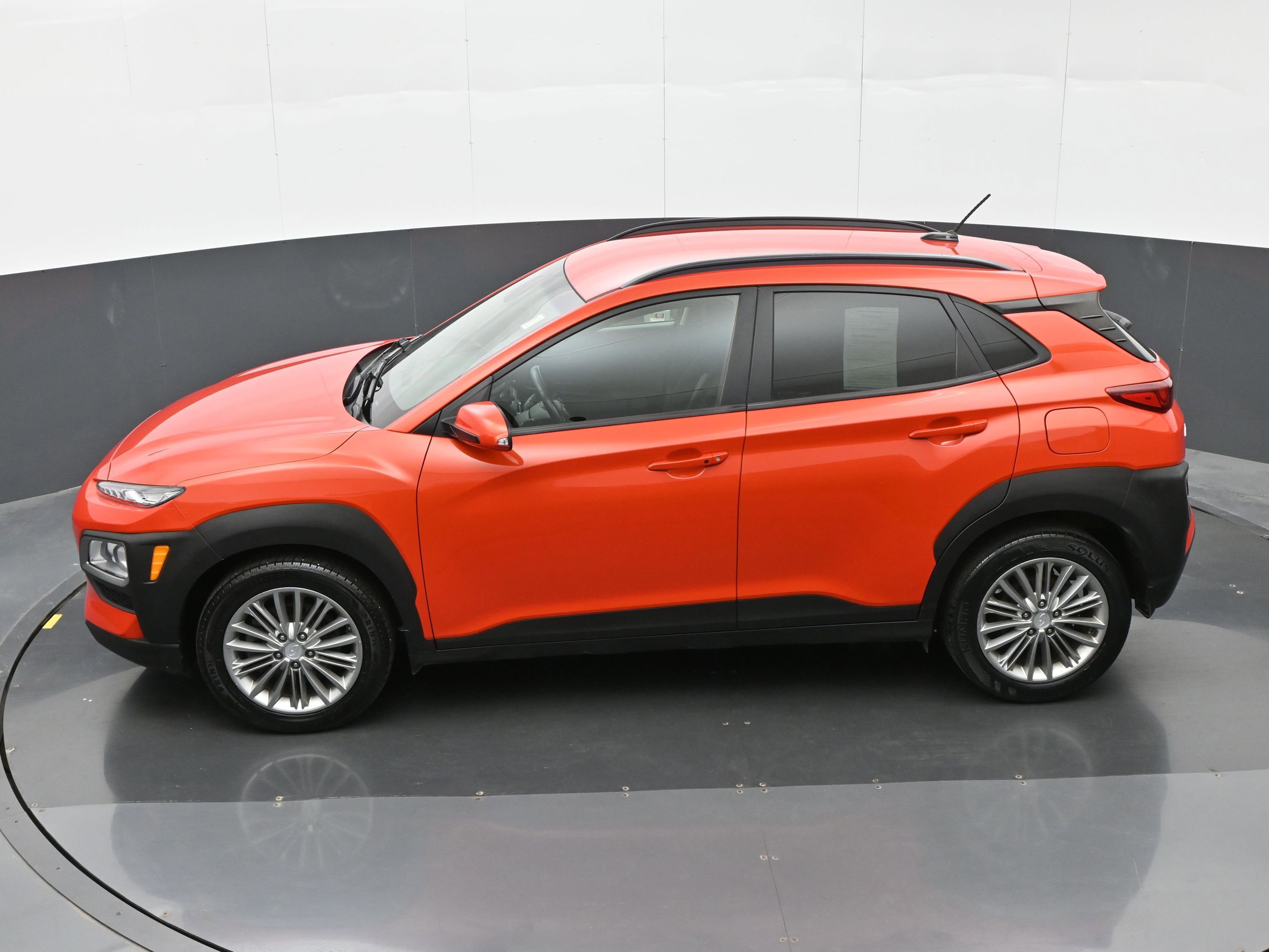 Used 2019 Hyundai Kona SEL AWD/4WD image 36