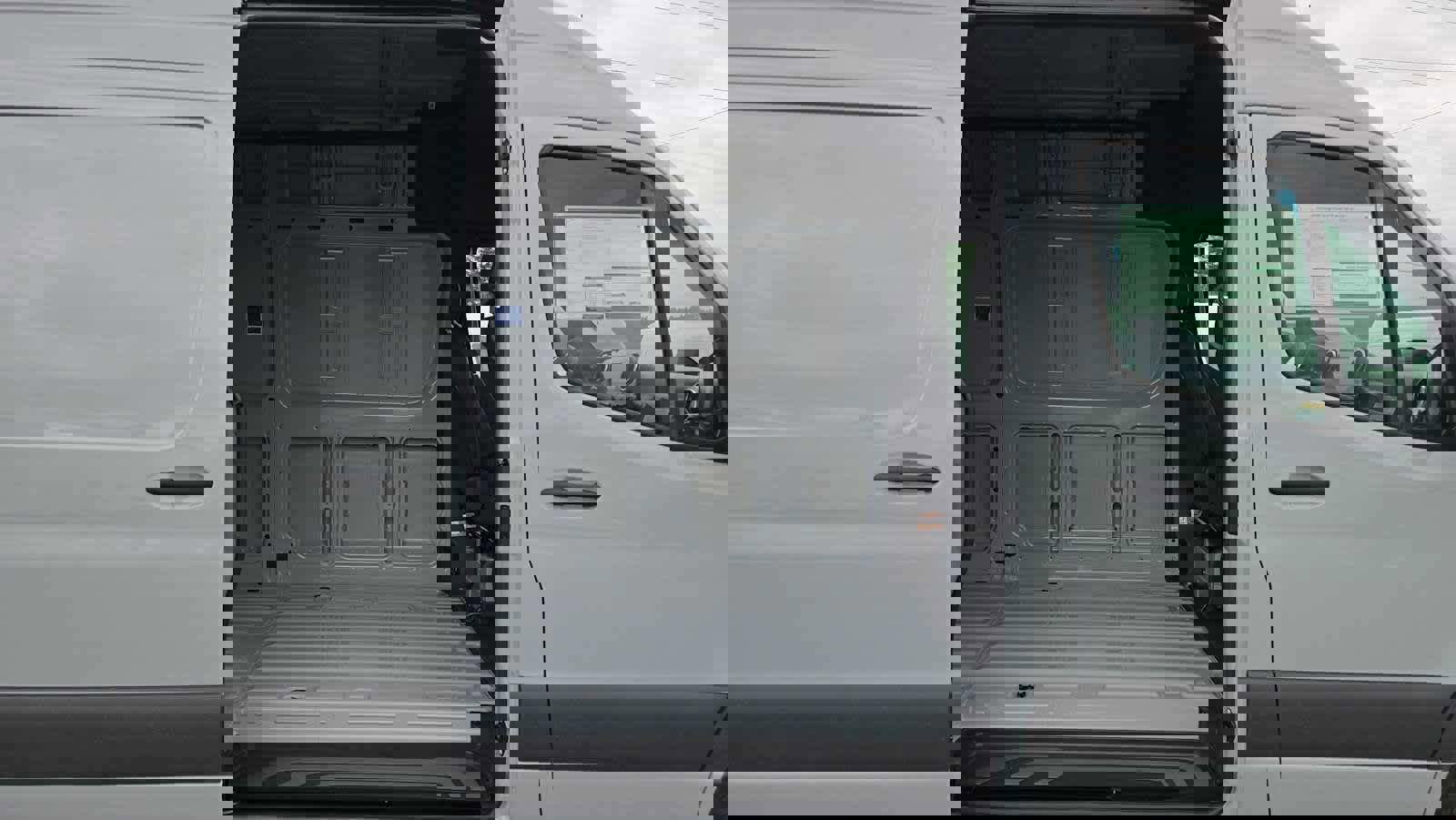 Used 2026 Mercedes-Benz Sprinter 2500 image 15