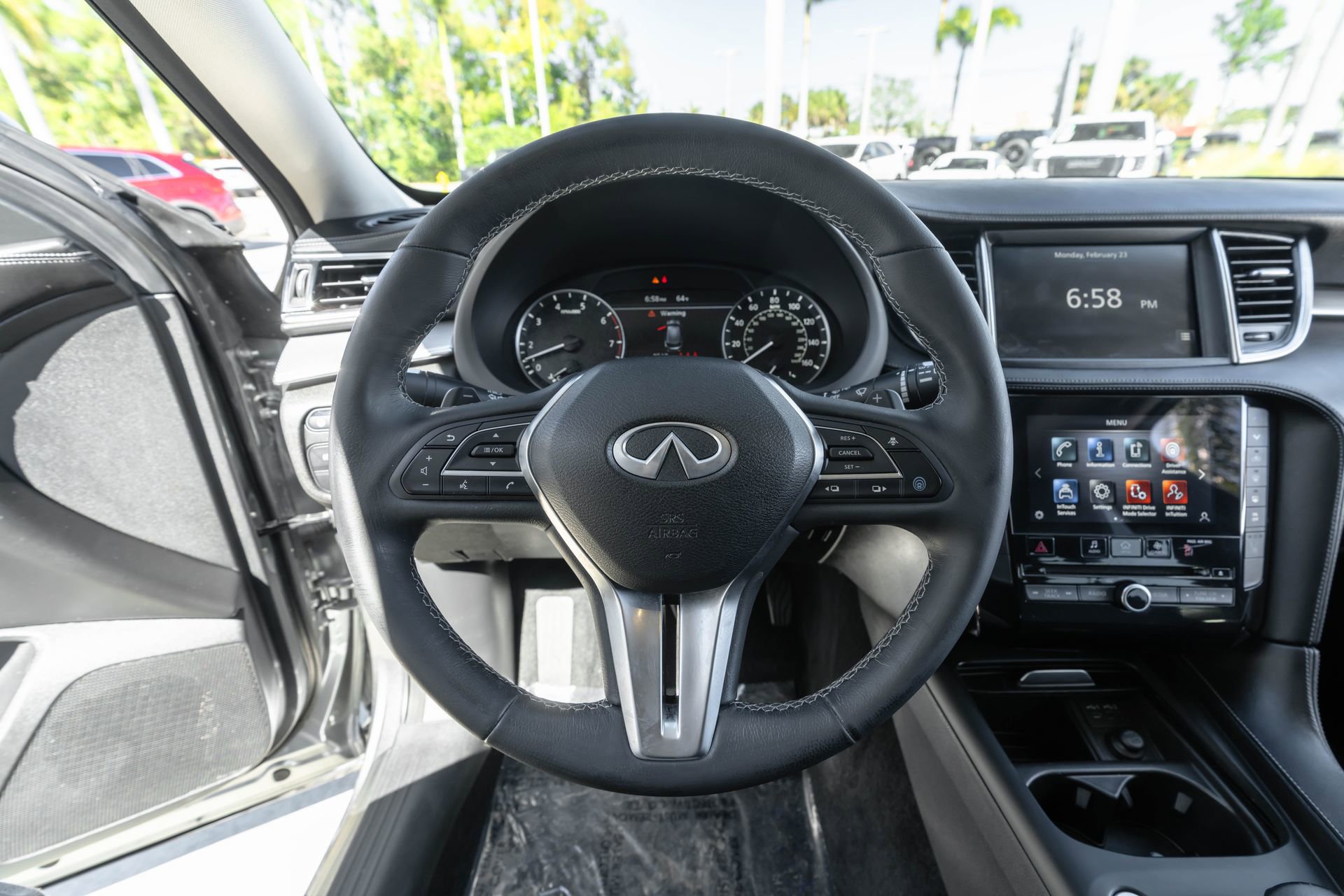 Certified 2021 INFINITI QX50 Luxe image 8