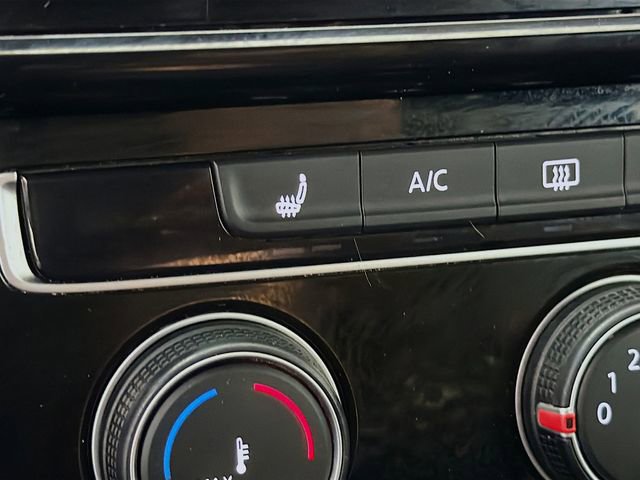 Used 2020 Volkswagen GTI S image 21