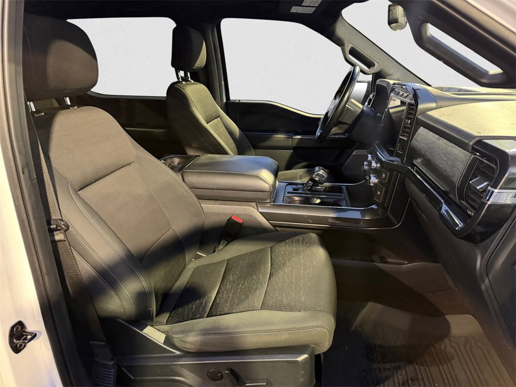 Certified 2021 Ford F150 XLT w/ Equipment Group 302A High image 15