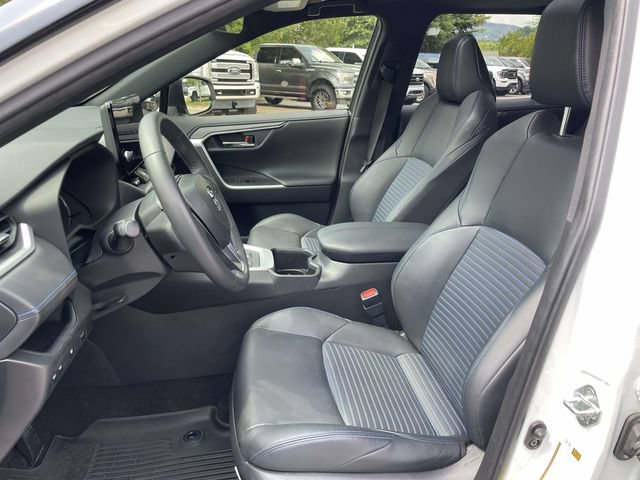 Used 2023 Toyota RAV4 XSE w/ XSE Grade Weather Package AWD/4WD image 17