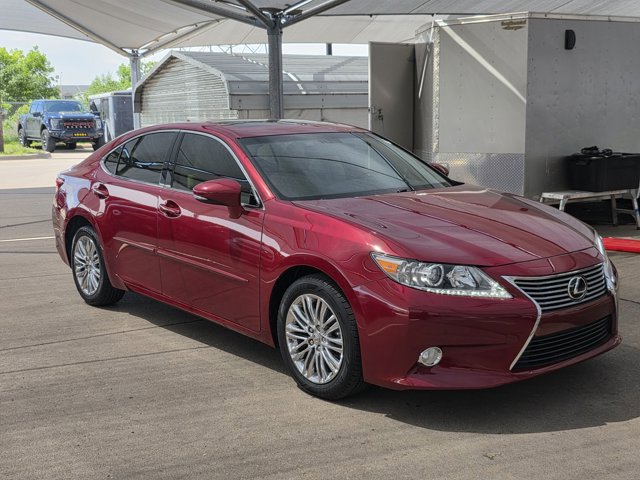Used 2013 Lexus ES 350 w/ Luxury Pkg image 3