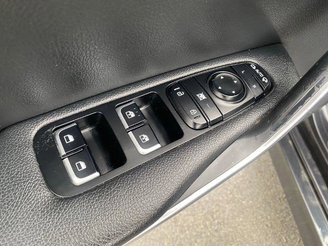 Used 2020 Kia Stinger GT-Line image 13