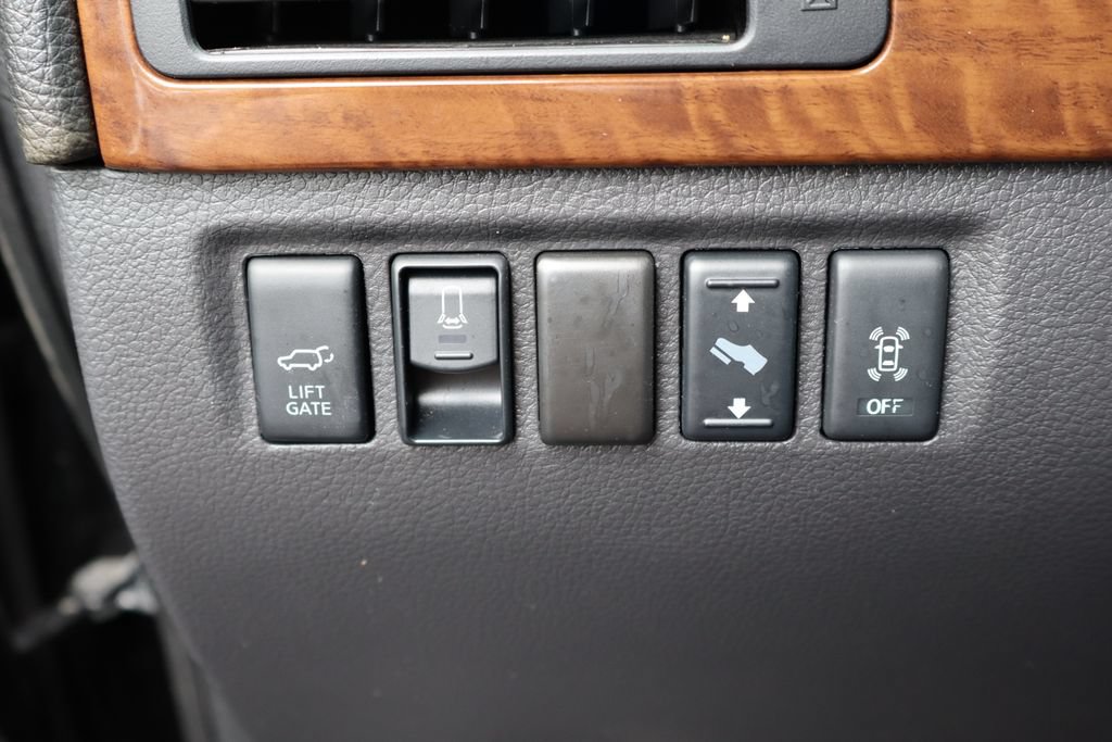 Used 2015 Nissan Armada Platinum AWD/4WD image 31