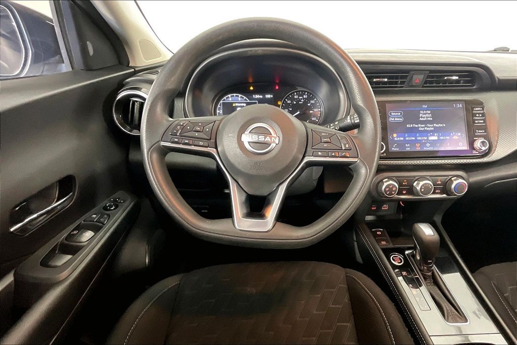 Used 2023 Nissan Kicks SV FWD image 6