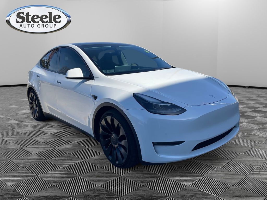 Used 2022 Tesla Model Y Performance image 7