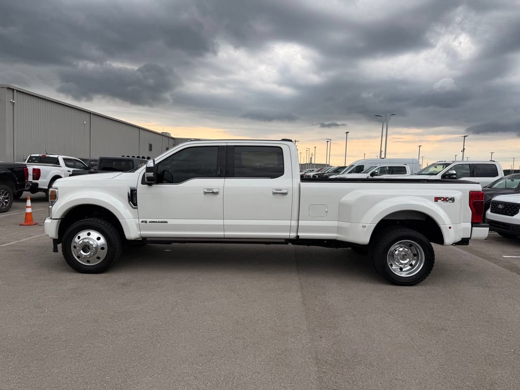 Used 2020 Ford F450 Platinum w/ FX4 Off-Road Package AWD/4WD image 43