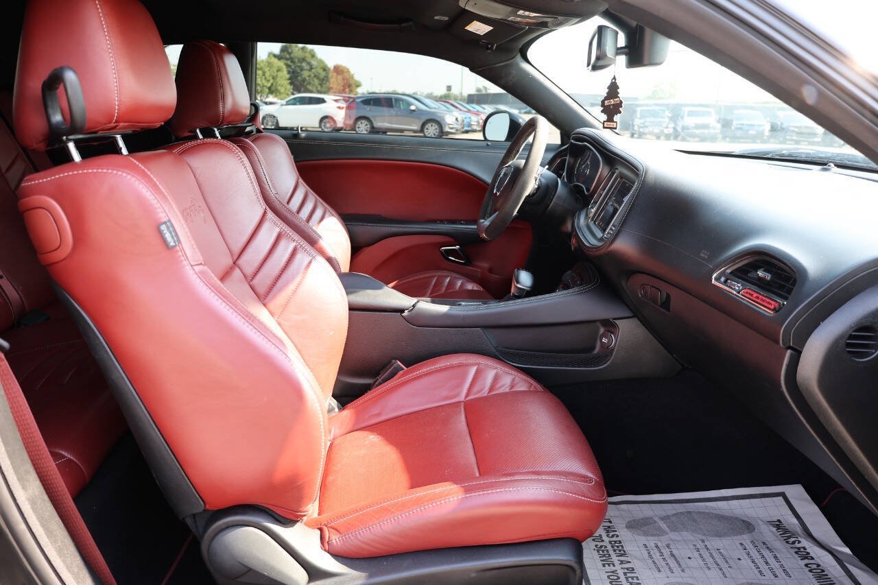 Used 2023 Dodge Challenger SRT Hellcat RWD image 15