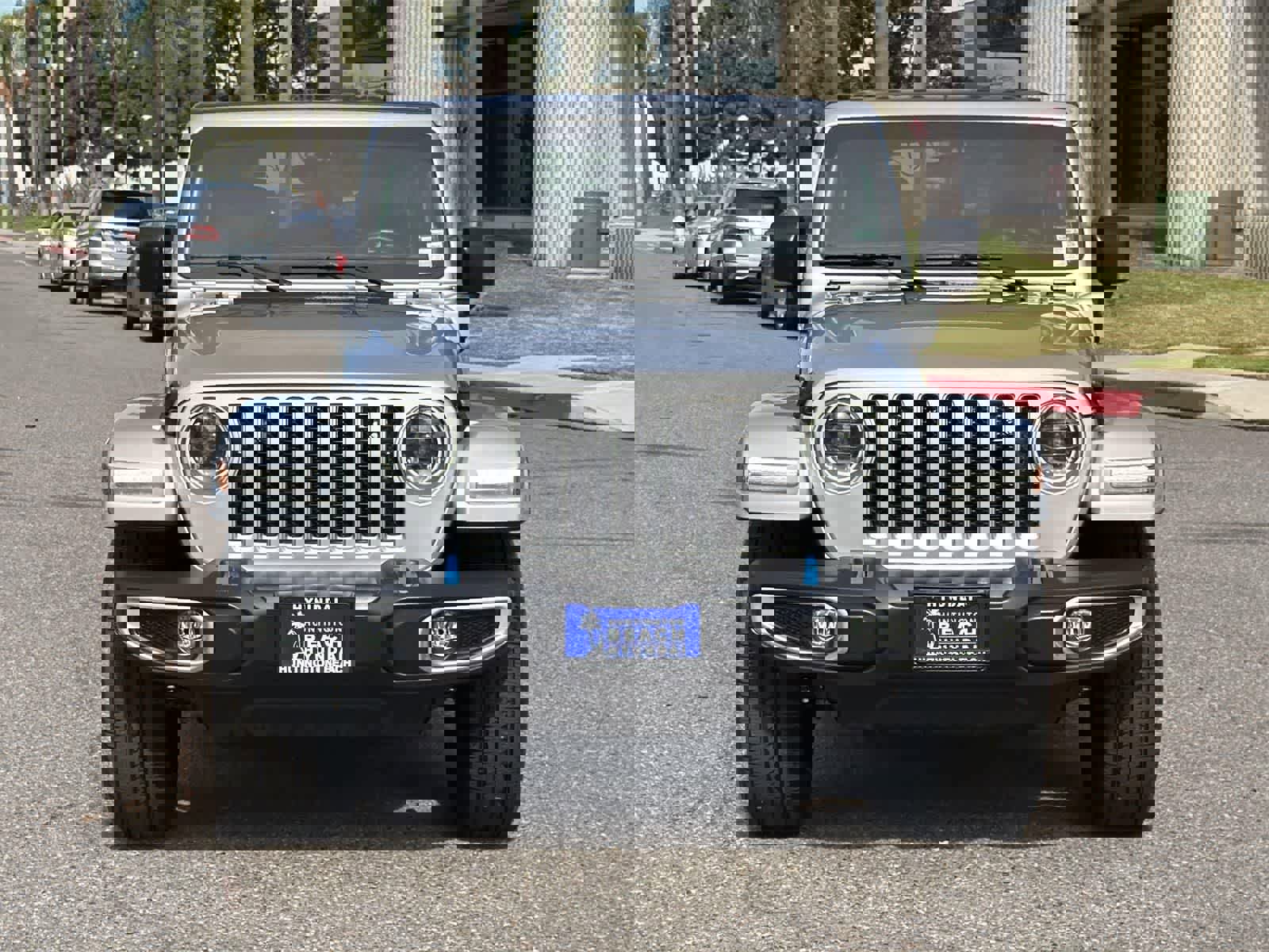 Used 2023 Jeep Wrangler Sahara w/ Cold Weather Group image 2