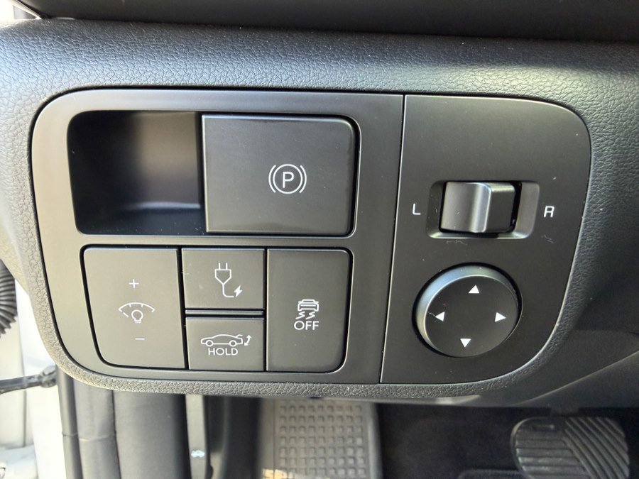 Used 2024 Hyundai Ioniq 6 SEL RWD image 18