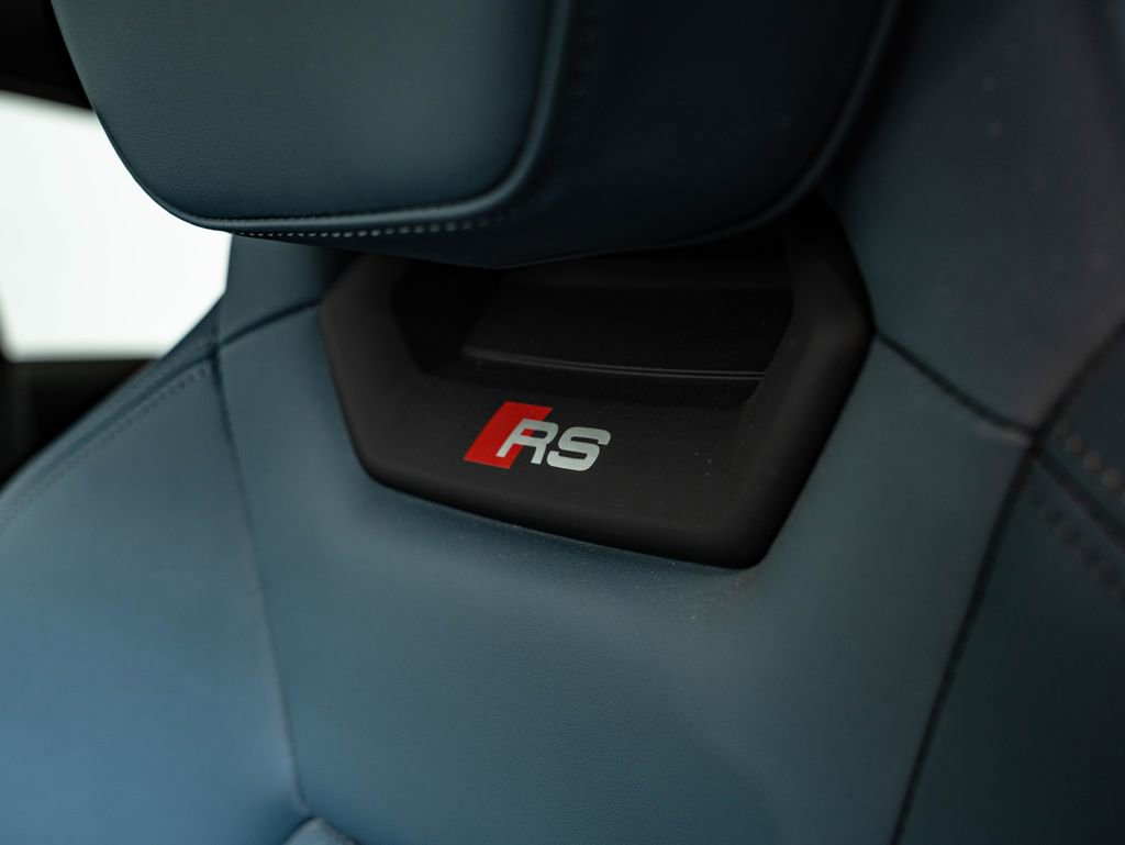 Used 2022 Audi RS e-tron GT image 41