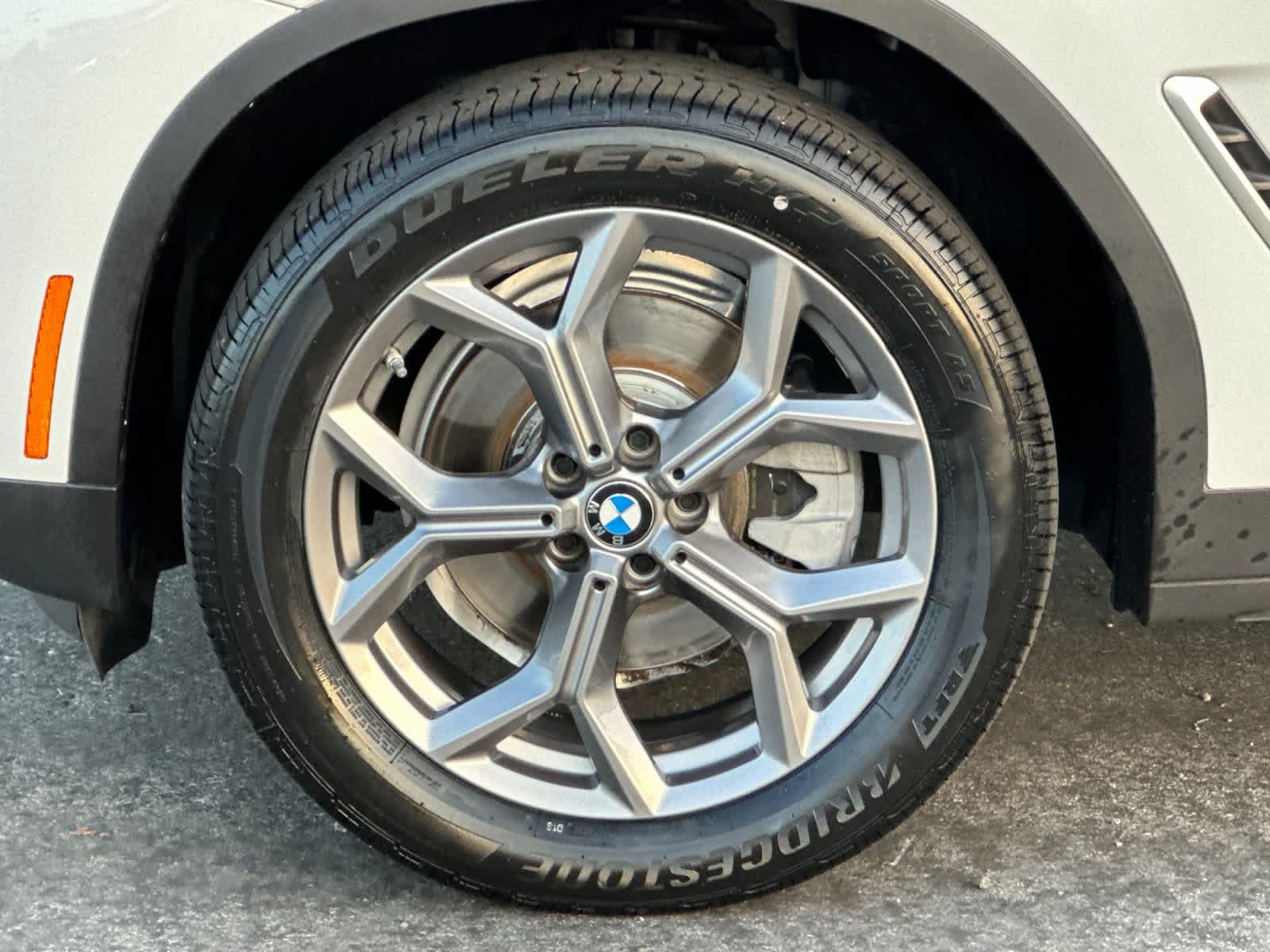 Used 2024 BMW X4 xDrive30i w/ Convenience Package AWD/4WD image 27