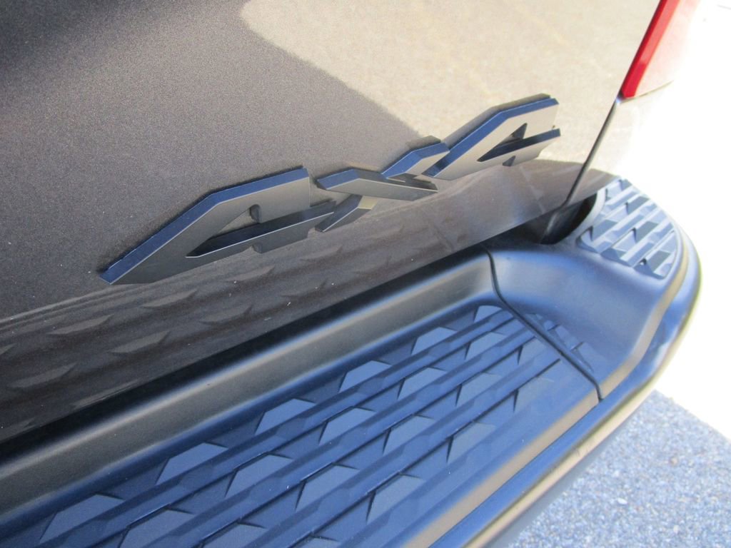 Used 2024 RAM 3500 Tradesman image 11