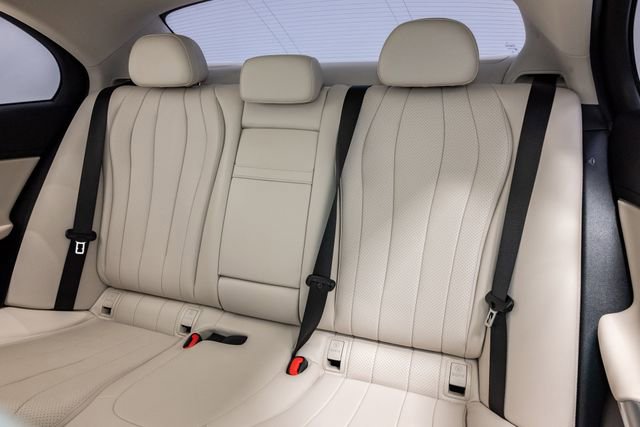 Used 2024 Mercedes-Benz E 350 4MATIC Sedan image 29