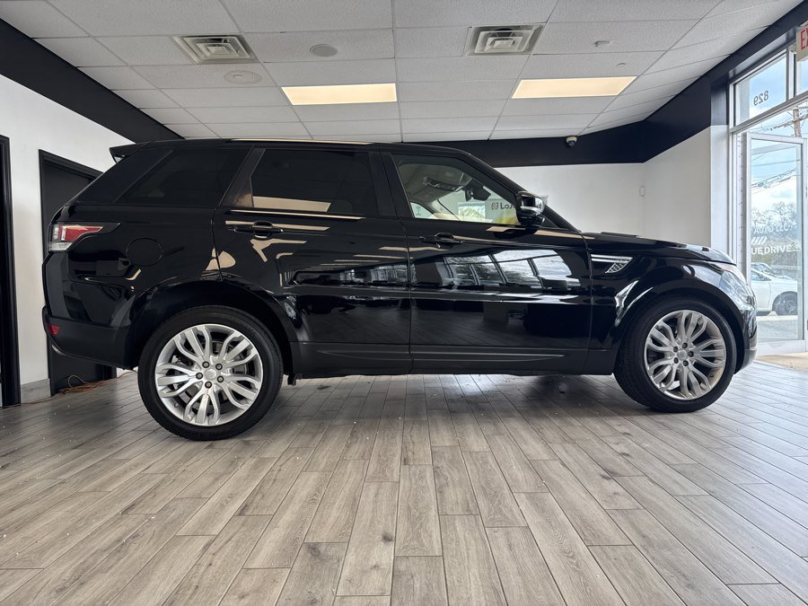 Used 2017 Land Rover Range Rover Sport HSE AWD/4WD image 3