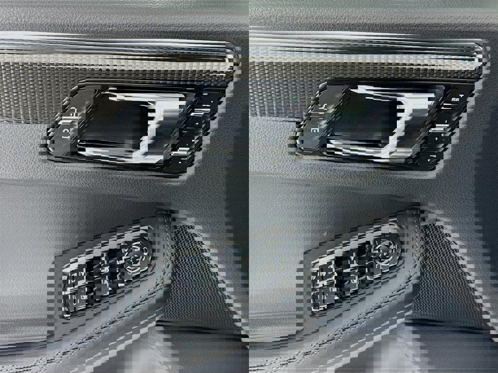 New 2026 Porsche Macan GTS image 11