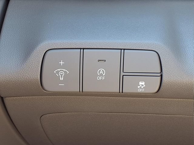 New 2026 Hyundai Elantra SE FWD image 19
