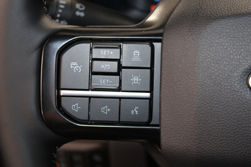 New 2026 Ford F350 Platinum AWD/4WD image 39