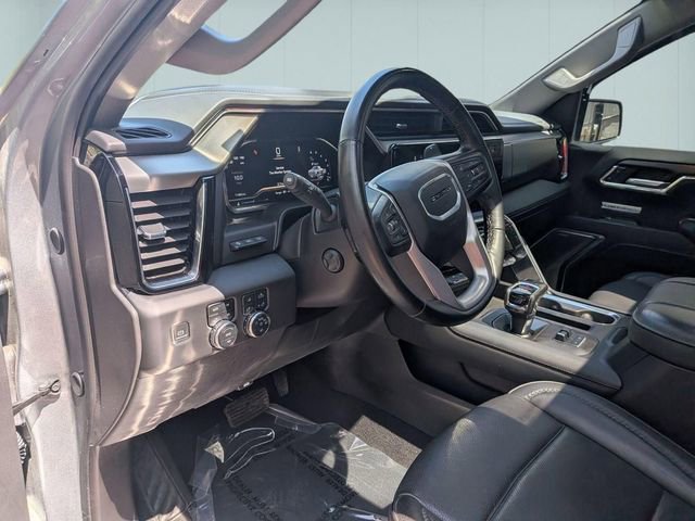 Used 2024 GMC Sierra 1500 Denali w/ Technology Package AWD/4WD image 11