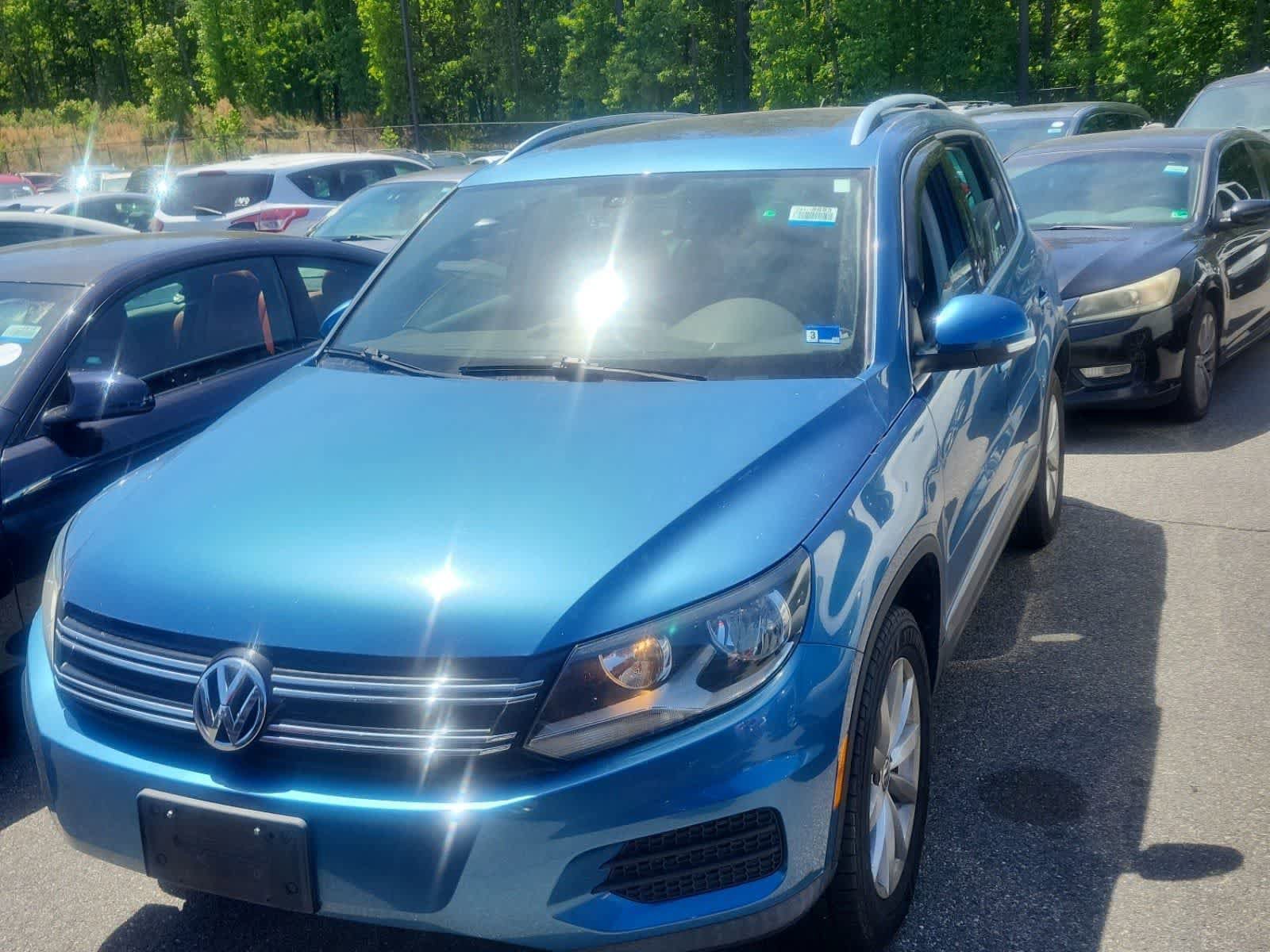 Used 2017 Volkswagen Tiguan Wolfsburg Edition AWD/4WD video 1