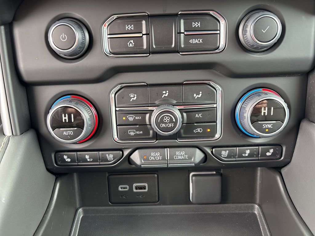 Used 2024 Chevrolet Tahoe Premier image 41