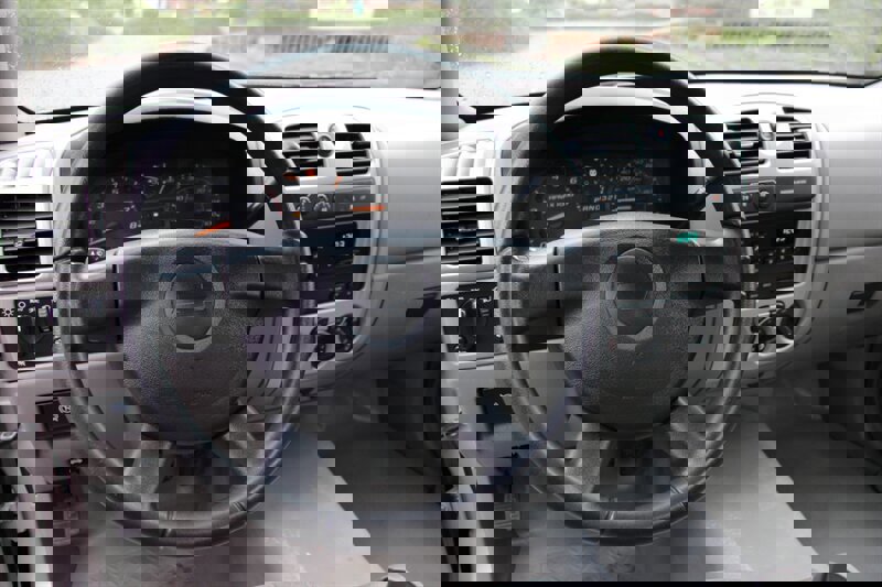 Used 2008 Chevrolet Colorado W/T image 12