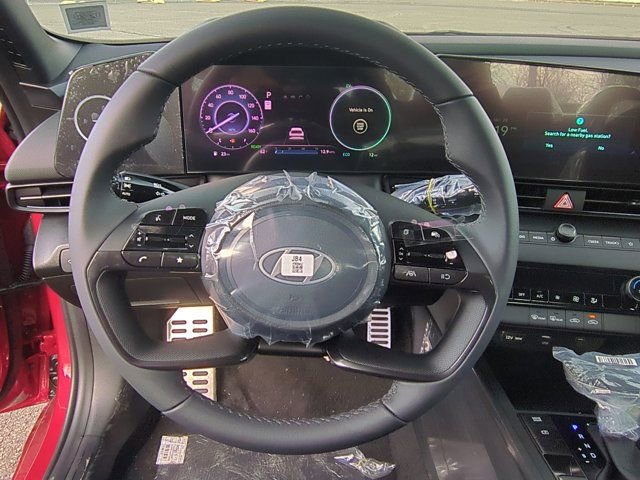 New 2025 Hyundai Elantra SEL image 12