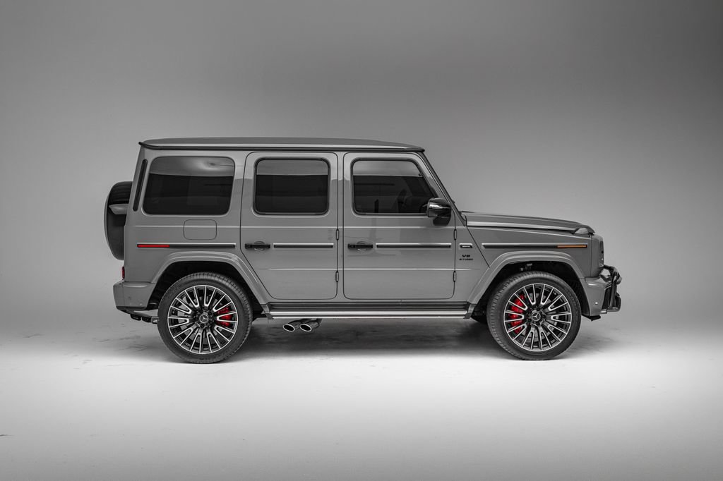 Used 2025 Mercedes-Benz G 63 AMG 4MATIC image 2
