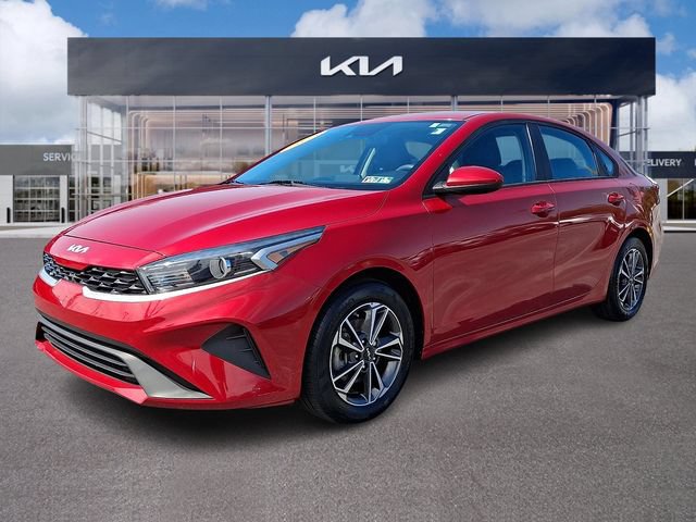 Certified 2023 Kia Forte LXS FWD image 3
