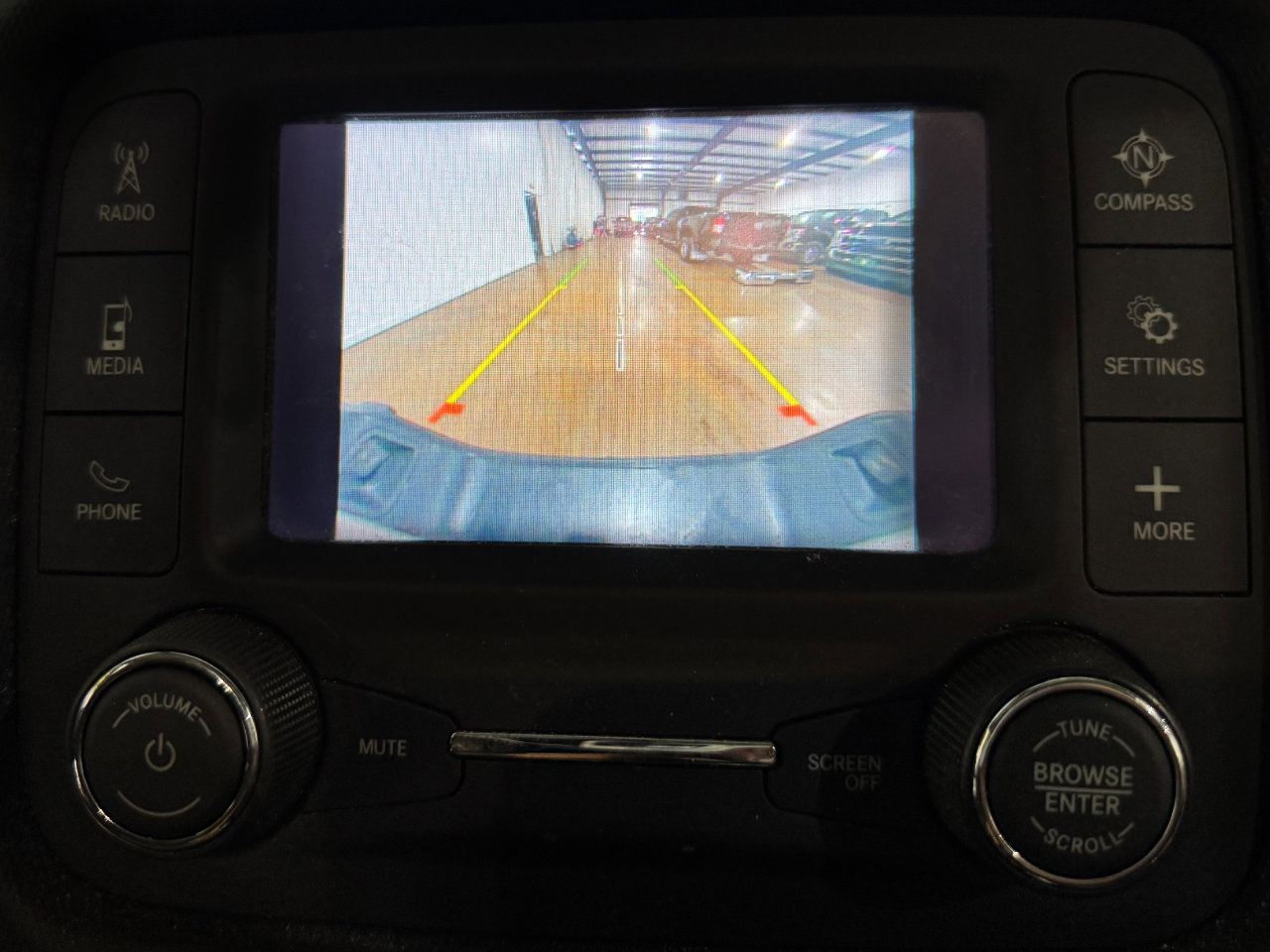 Used 2021 Jeep Gladiator Sport image 18