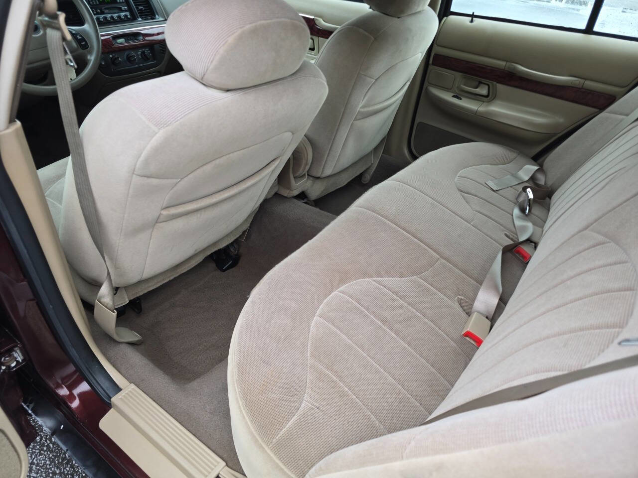 Used 2001 Mercury Grand Marquis GS image 19