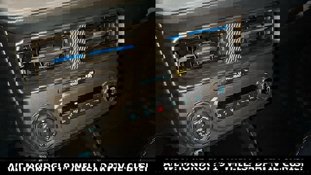 New 2026 Ford Maverick Lobo image 17