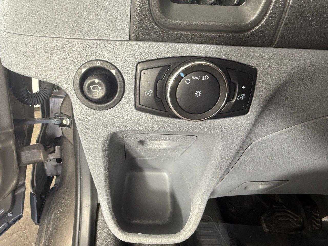Used 2019 Ford Transit 350 XL RWD image 21