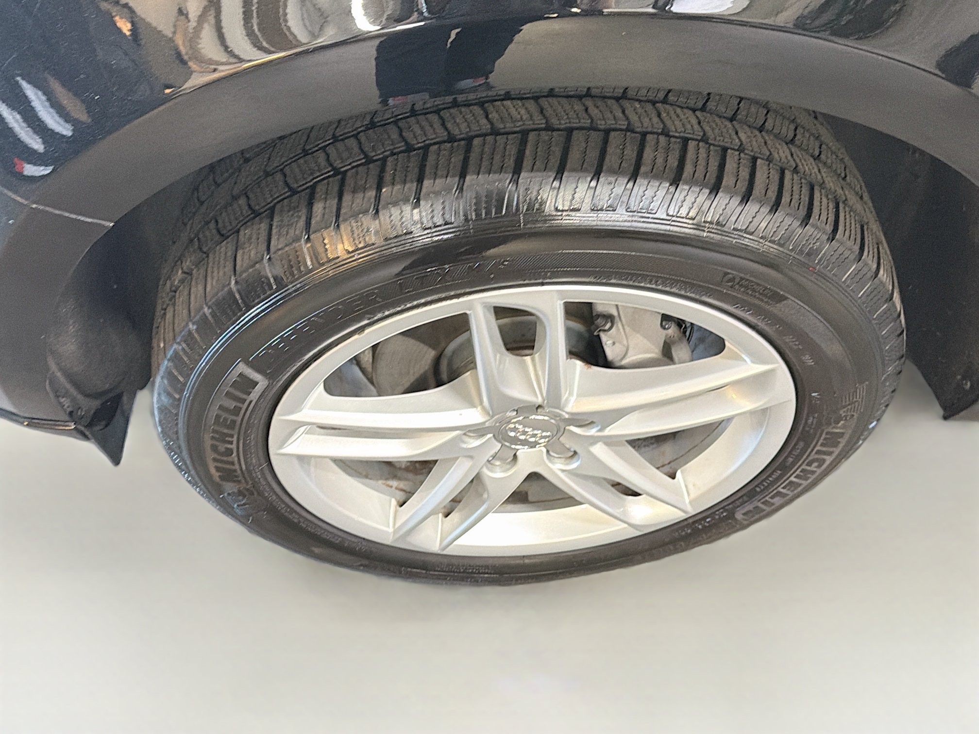 Used 2017 Audi Q5 2.0T Premium AWD/4WD image 11