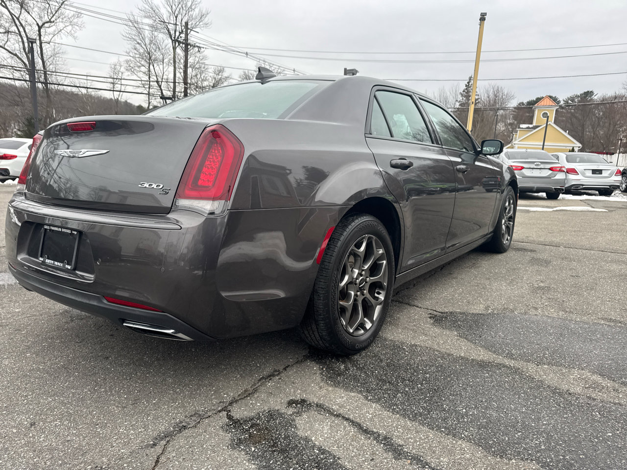 Used 2016 Chrysler 300 S w/ 300S Premium Group image 9