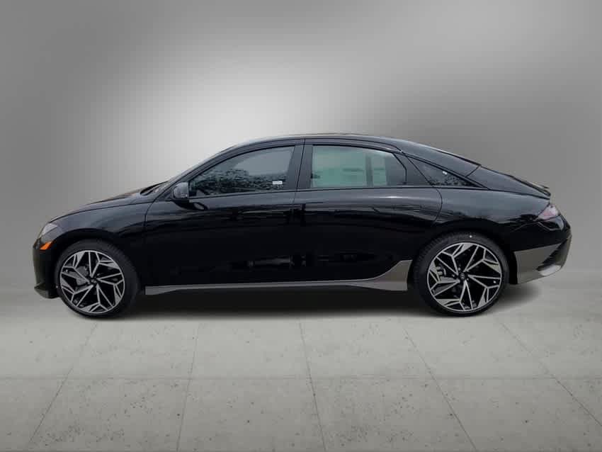 Used 2023 Hyundai Ioniq 6 Limited RWD image 5