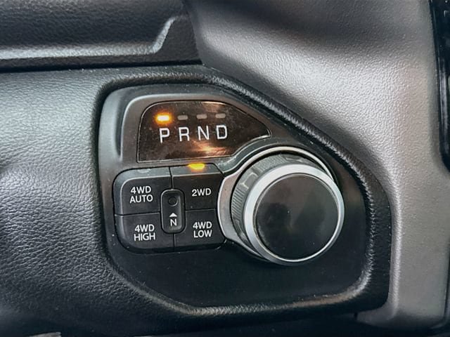 Used 2020 RAM 1500 Big Horn AWD/4WD image 17