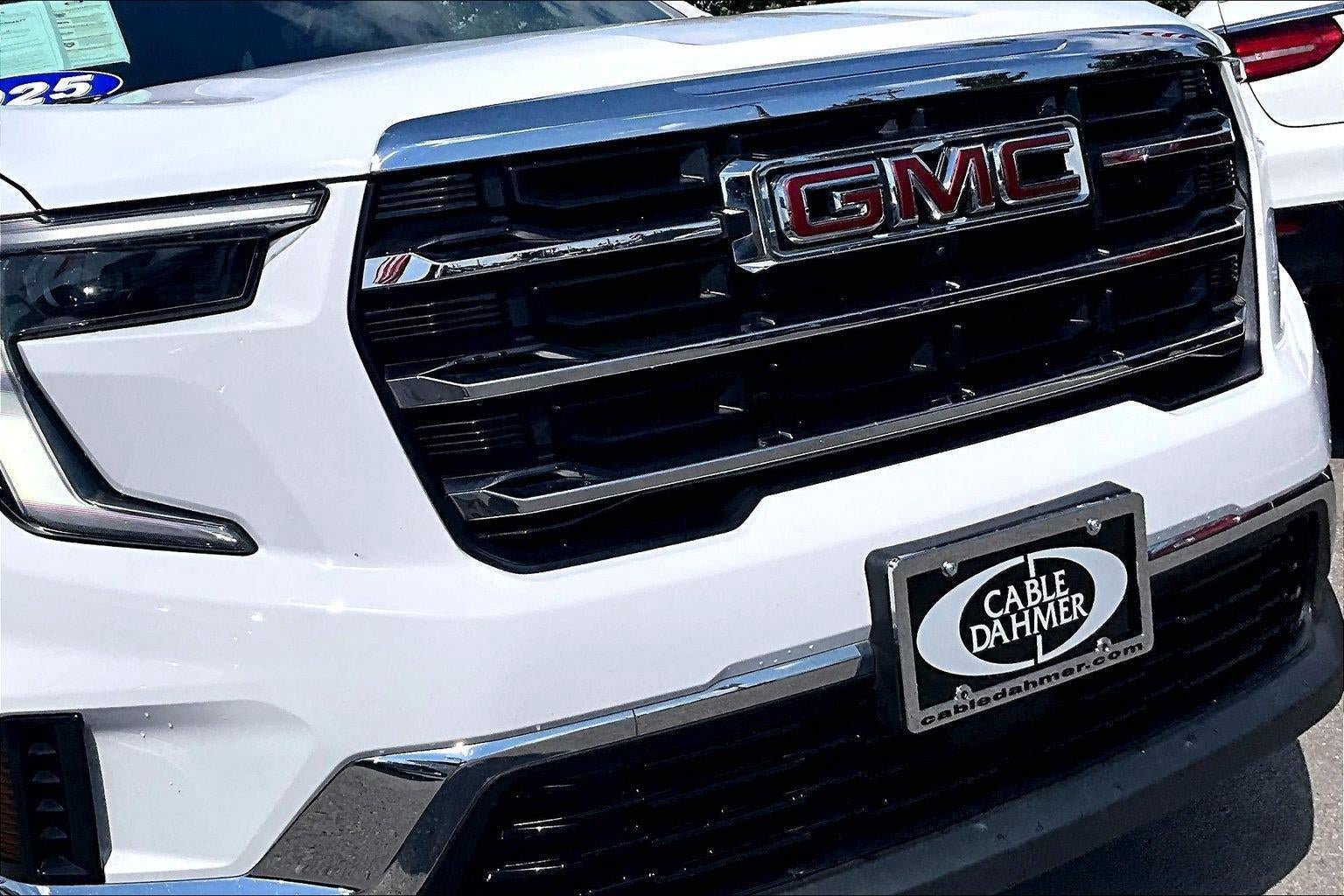 Used 2025 GMC Acadia Elevation AWD/4WD image 29