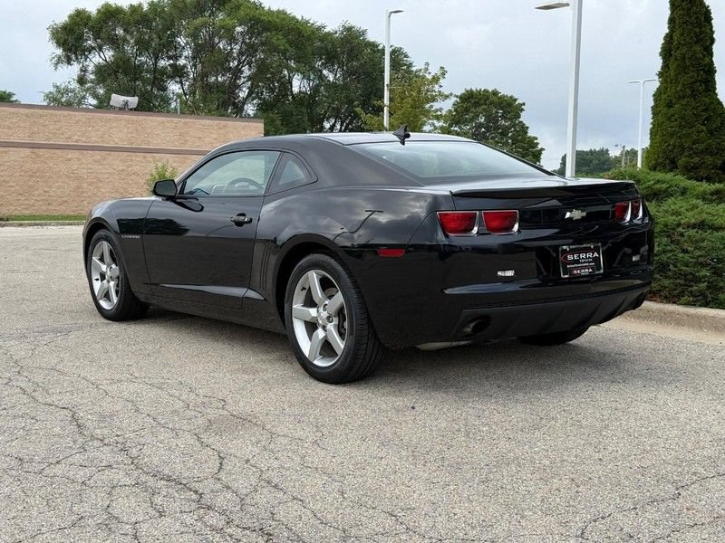 Used 2012 Chevrolet Camaro LT RWD image 5