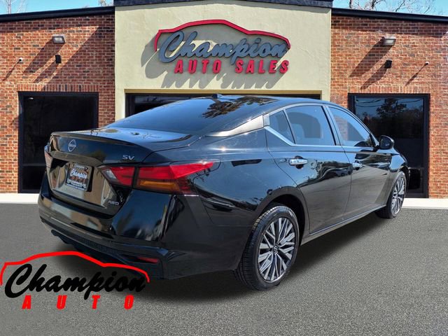 Used 2023 Nissan Altima 2.5 SV image 4