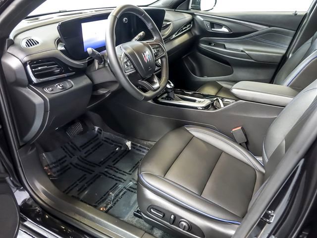 Certified 2025 Buick Envista Sport Touring w/ Convenience I Package FWD image 14