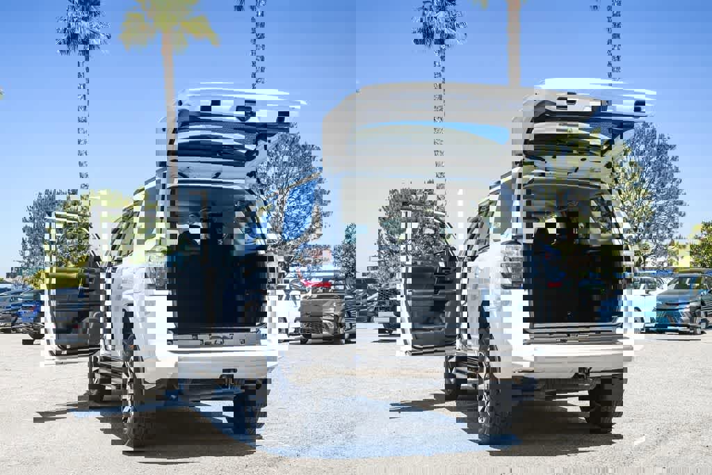 Used 2024 Toyota 4Runner TRD Off-Road image 26