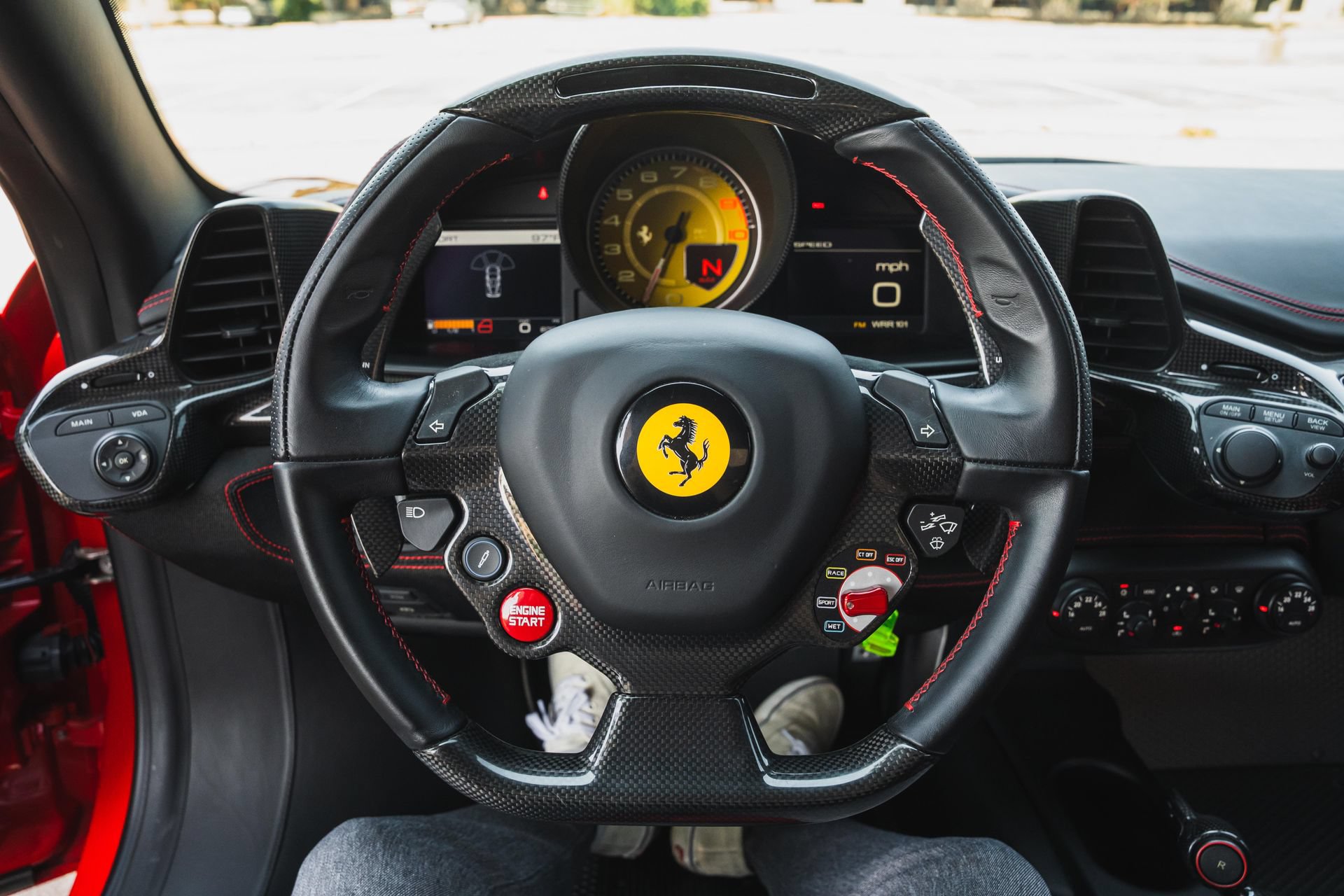 Used 2015 Ferrari 458 Speciale Coupe RWD image 48