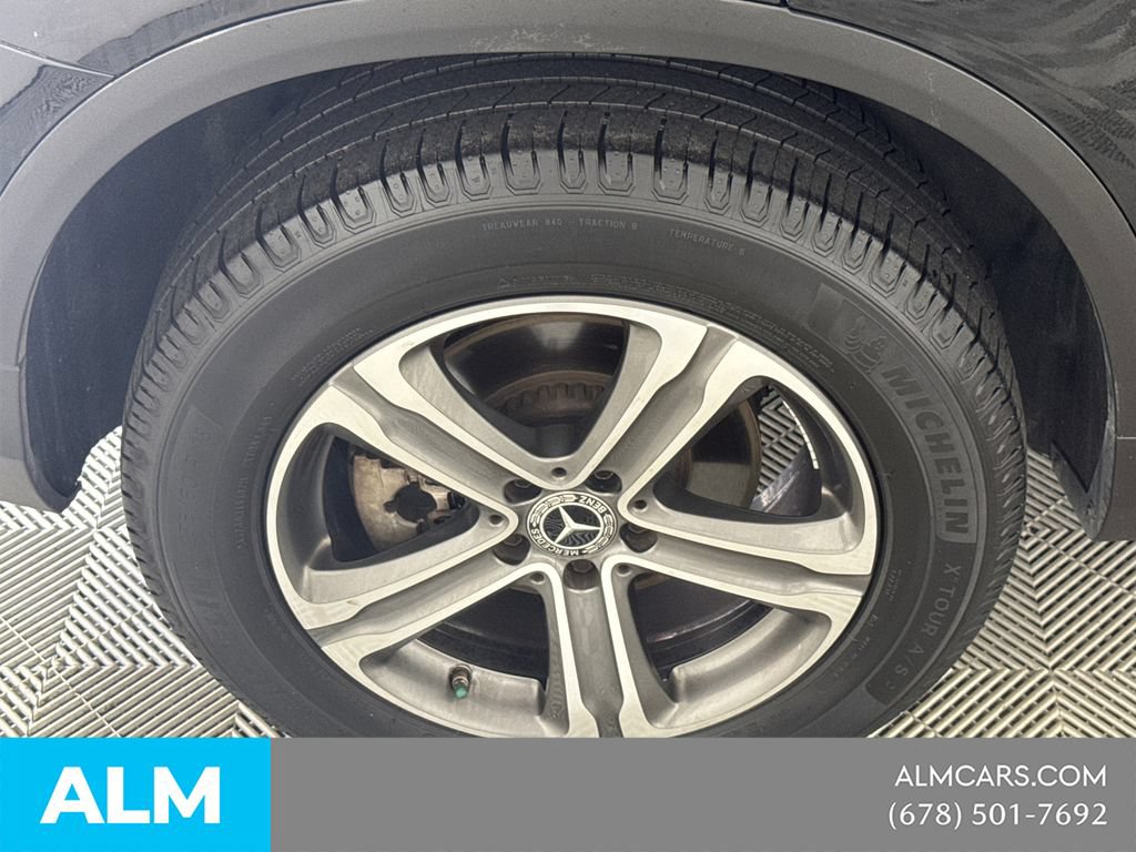 Used 2019 Mercedes-Benz GLC 300 4MATIC w/ Premium Package image 20