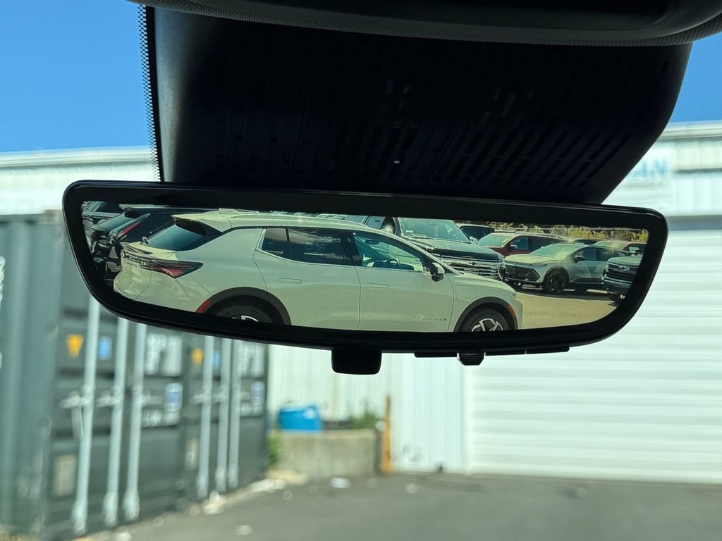 New 2027 Chevrolet Bolt RS w/ Technology Package FWD image 19