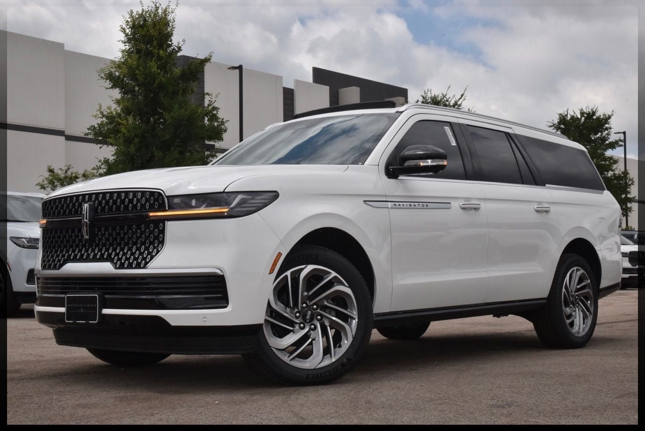 New 2026 Lincoln Navigator L Reserve